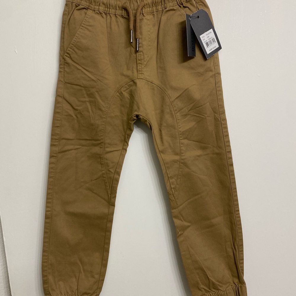 Free Planet Stretch Jogger Pants Boys size 5 Tan